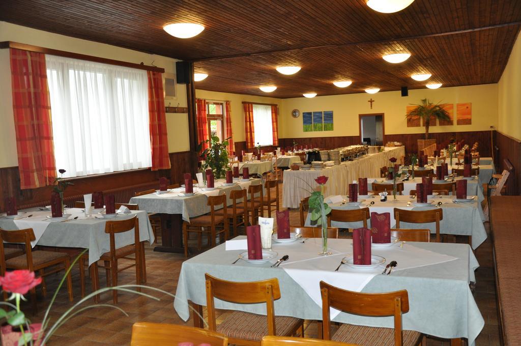 Gasthof Zur Linde Sankt Andra am Zicksee Екстер'єр фото